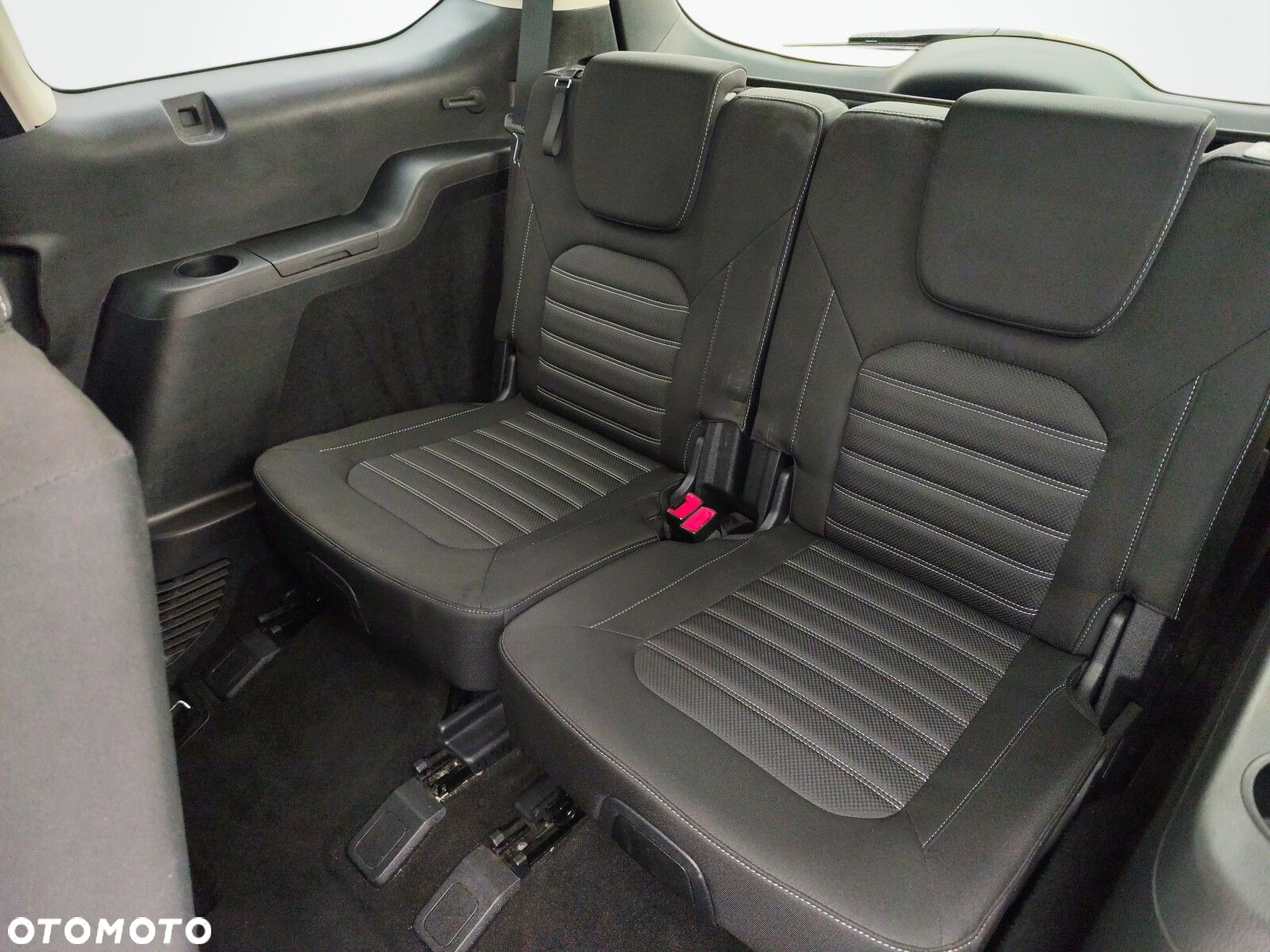 Ford Galaxy - 14