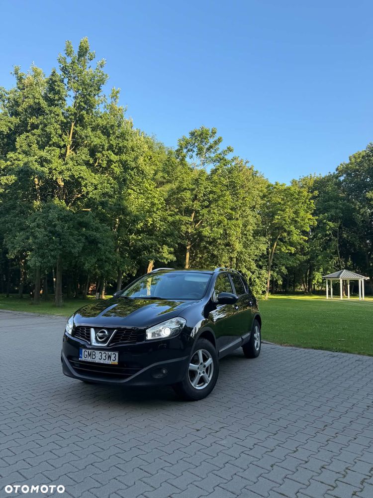 Nissan Qashqai - 1