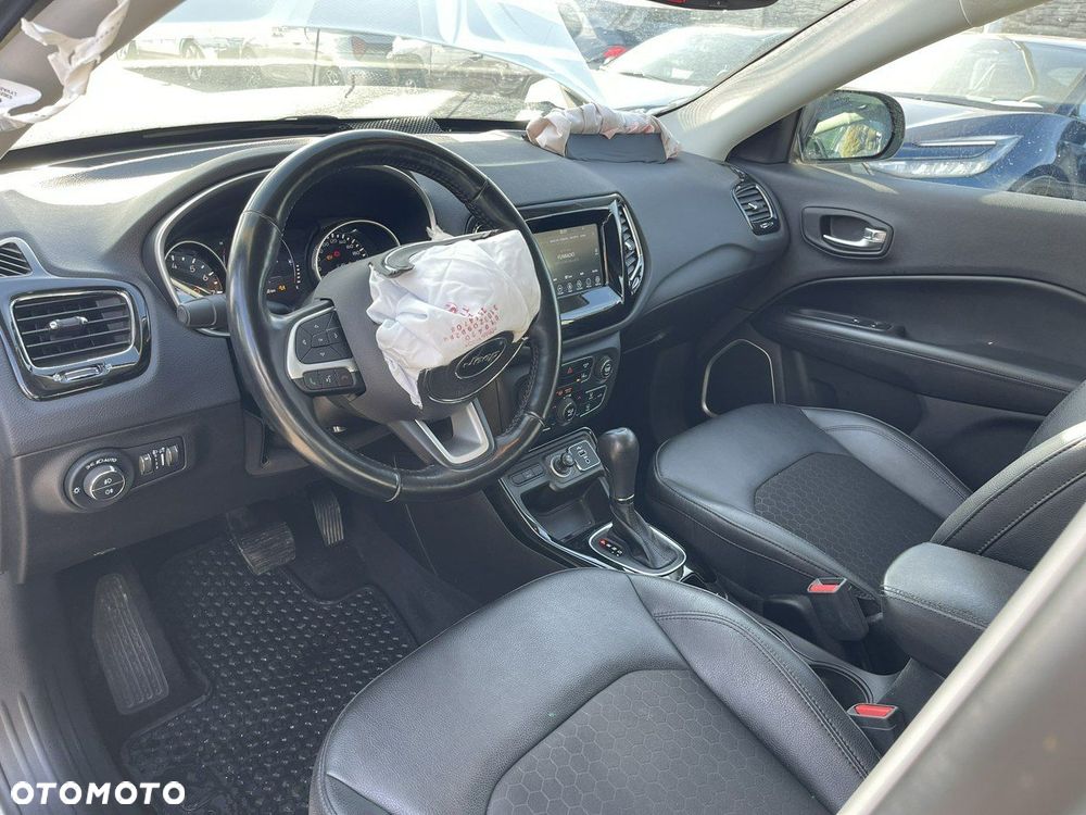 Jeep Compass 1.3 TMair Night Eagle FWD S&S DDCT - 6