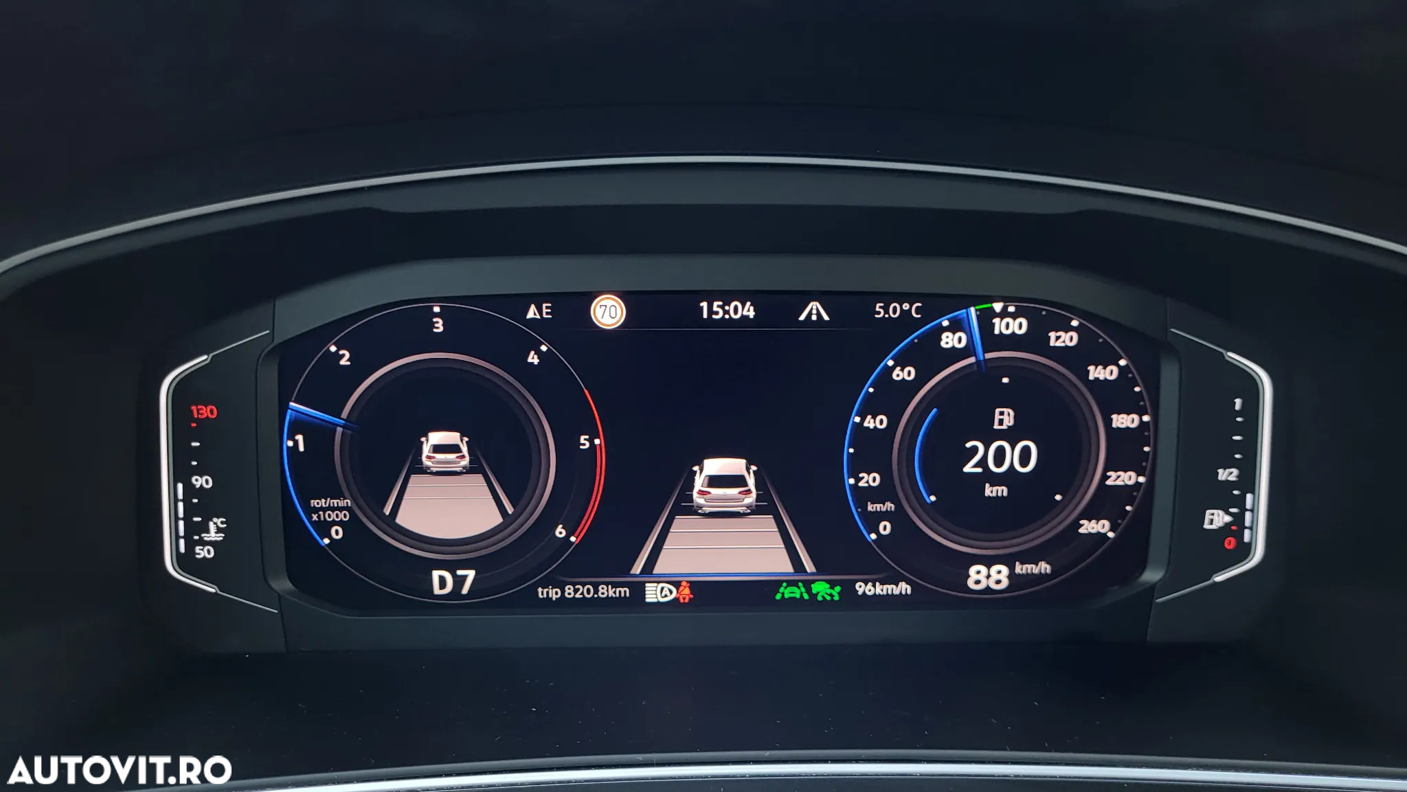 Volkswagen Tiguan 2.0 TDI SCR DSG 4Motion Life - 41
