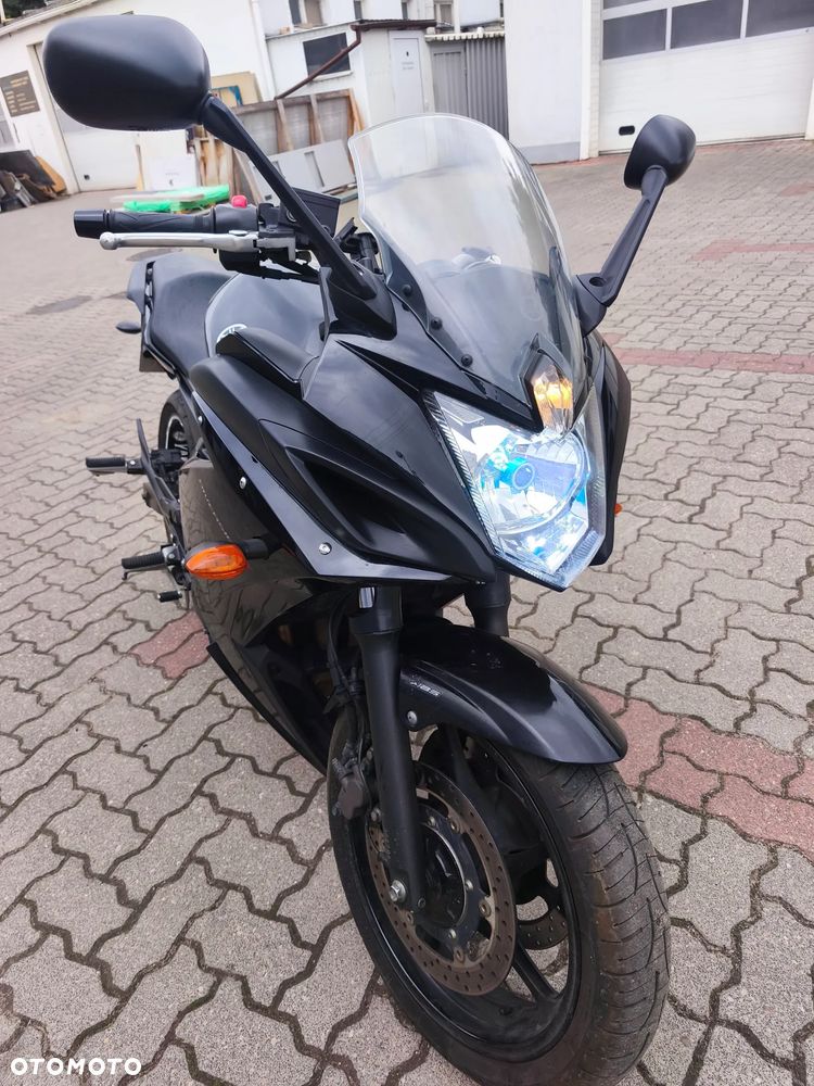 Yamaha XJ - 11