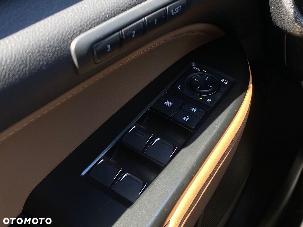Lexus NX 350h Prestige AWD - 31