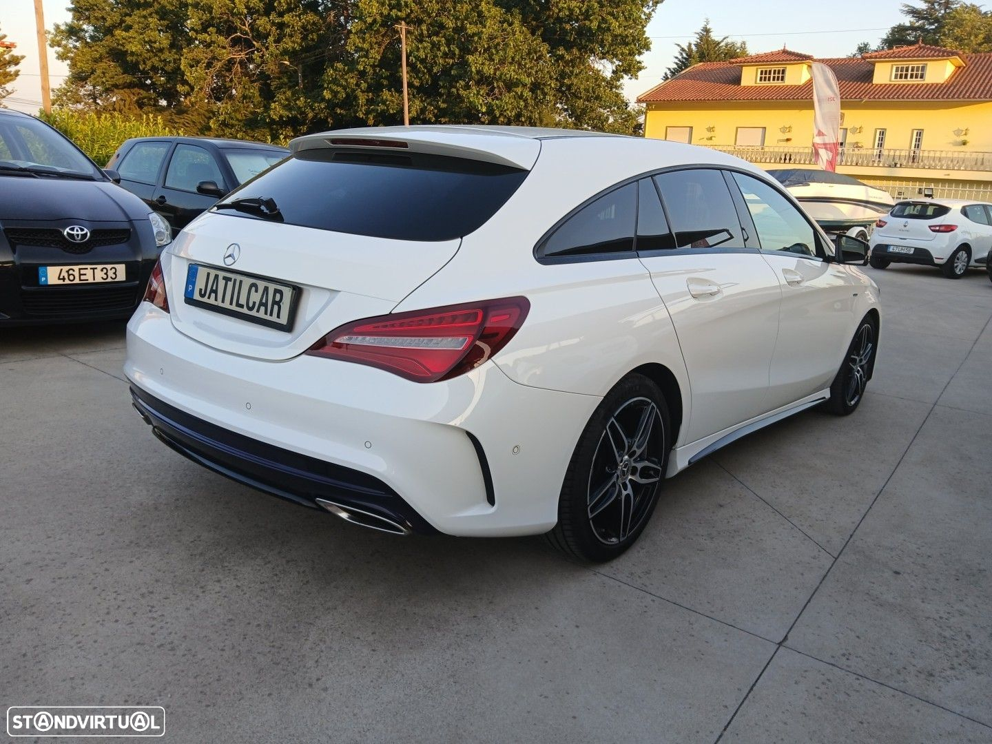 Mercedes-Benz CLA 200 d Shooting Brake - 8