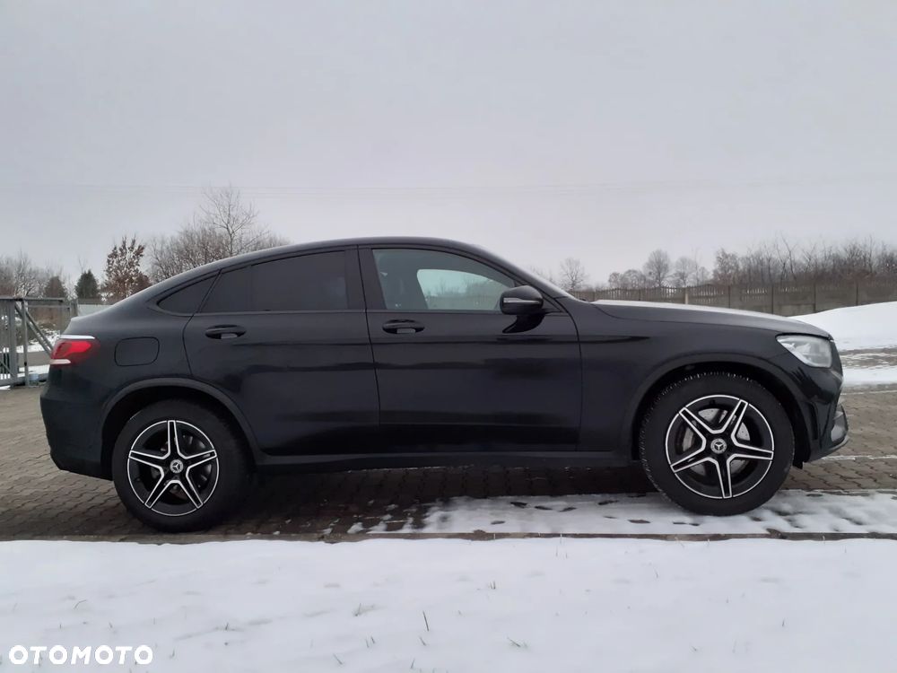 Mercedes-Benz GLC 220 d 4Matic 9G-TRONIC AMG Line - 9