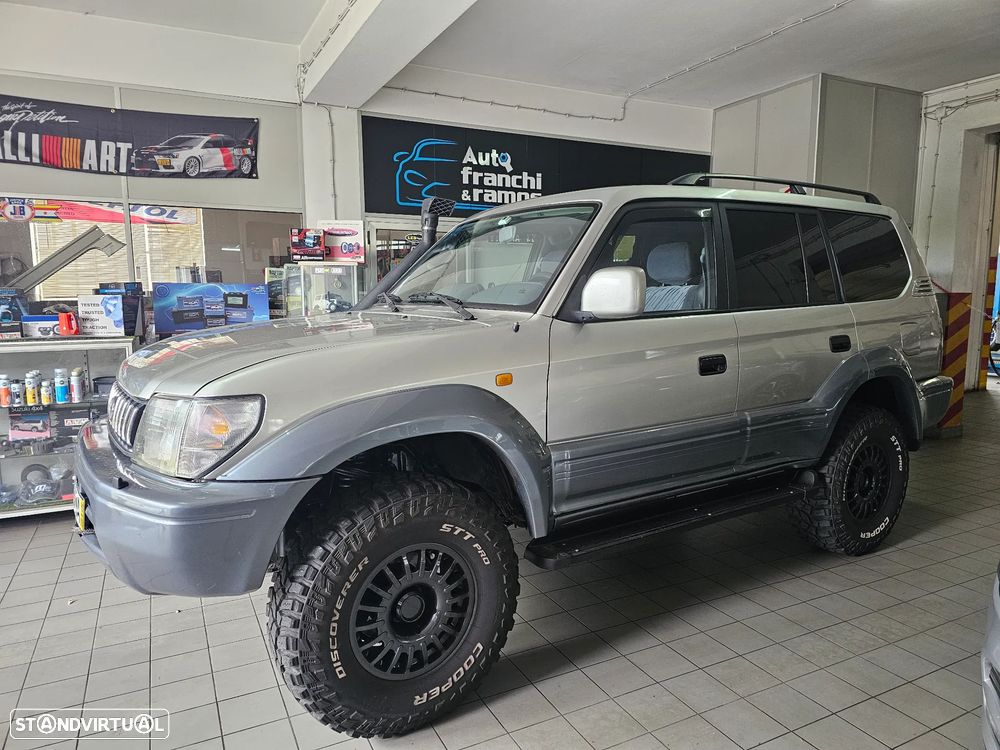 Toyota Land Cruiser 3.0 TD - 4