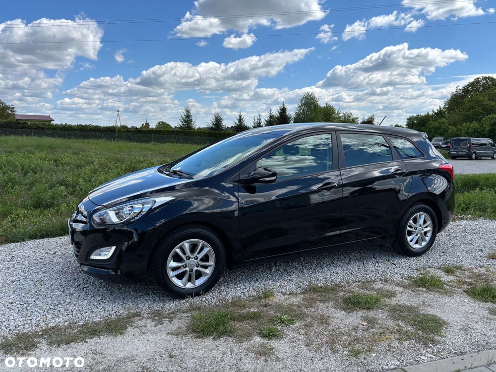 Hyundai i30 Kombi 1.6 CRDI Select - 13