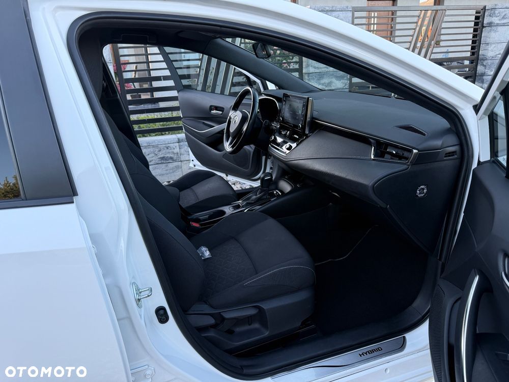 Toyota Corolla 1.8 Hybrid Comfort - 30