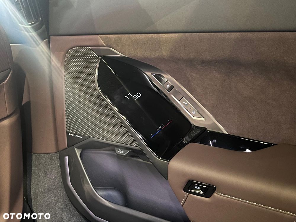 BMW Seria 7 740 xDrive mHEV sport - 27