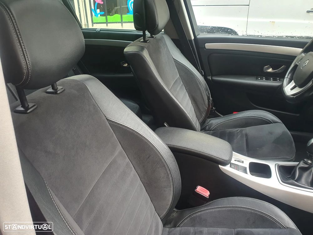 Renault Laguna Break 1.5 dCi Dynamique S - 3