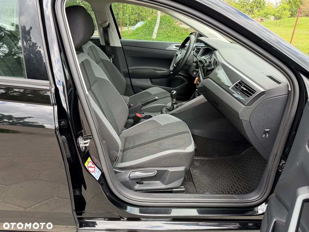 Volkswagen Polo 1.0 TSI Highline - 28