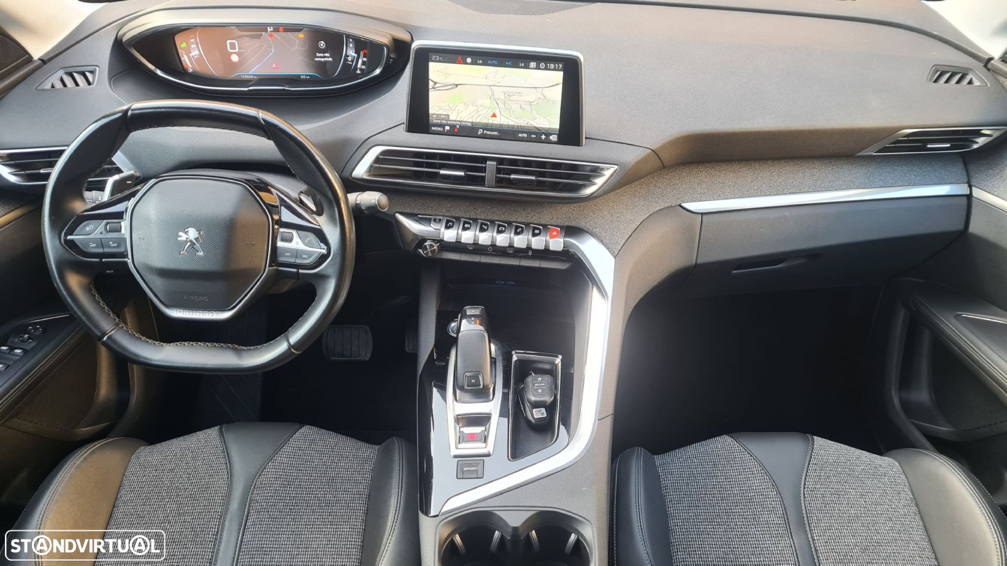 Peugeot 5008 1.5 BlueHDi Allure EAT8 - 10