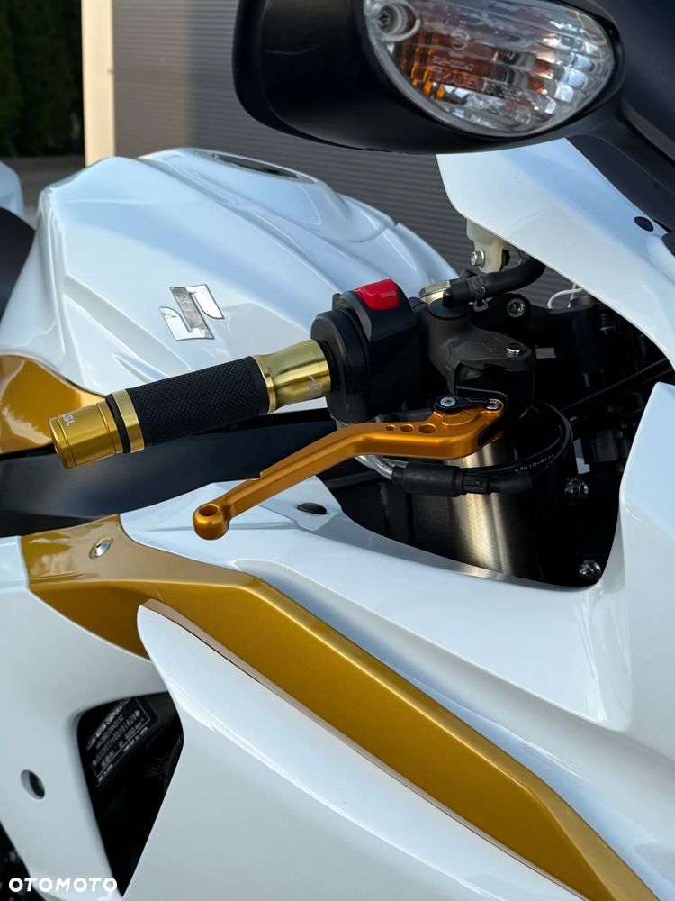 Suzuki GSX-R - 18
