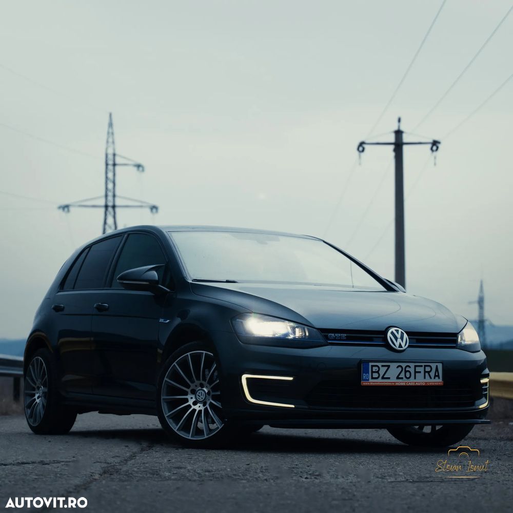 Volkswagen Golf Standard - 6