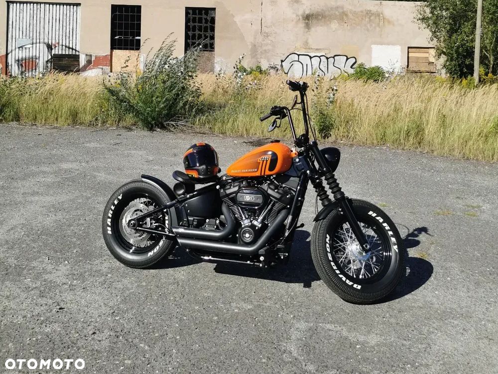 Harley-Davidson Softail Street Bob - 3