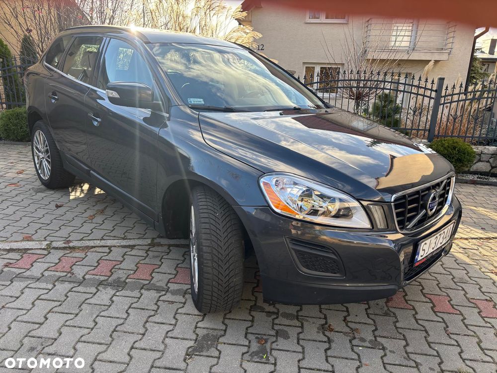 Volvo XC 60 D5 AWD - 2