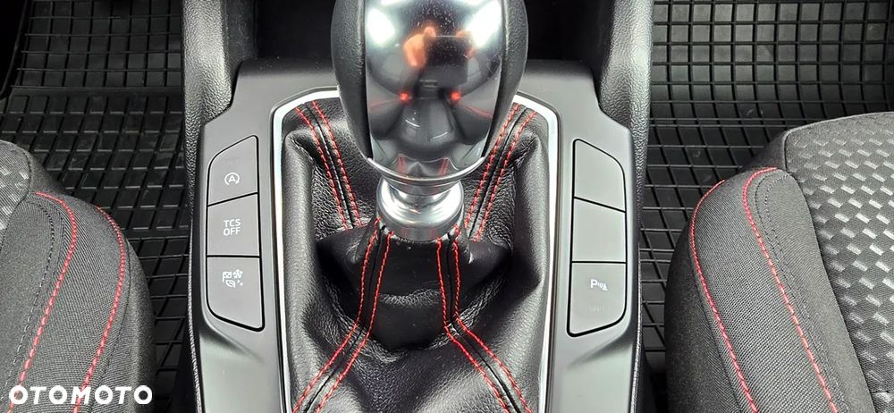 Ford Focus 1.5 EcoBoost ST-Line - 10