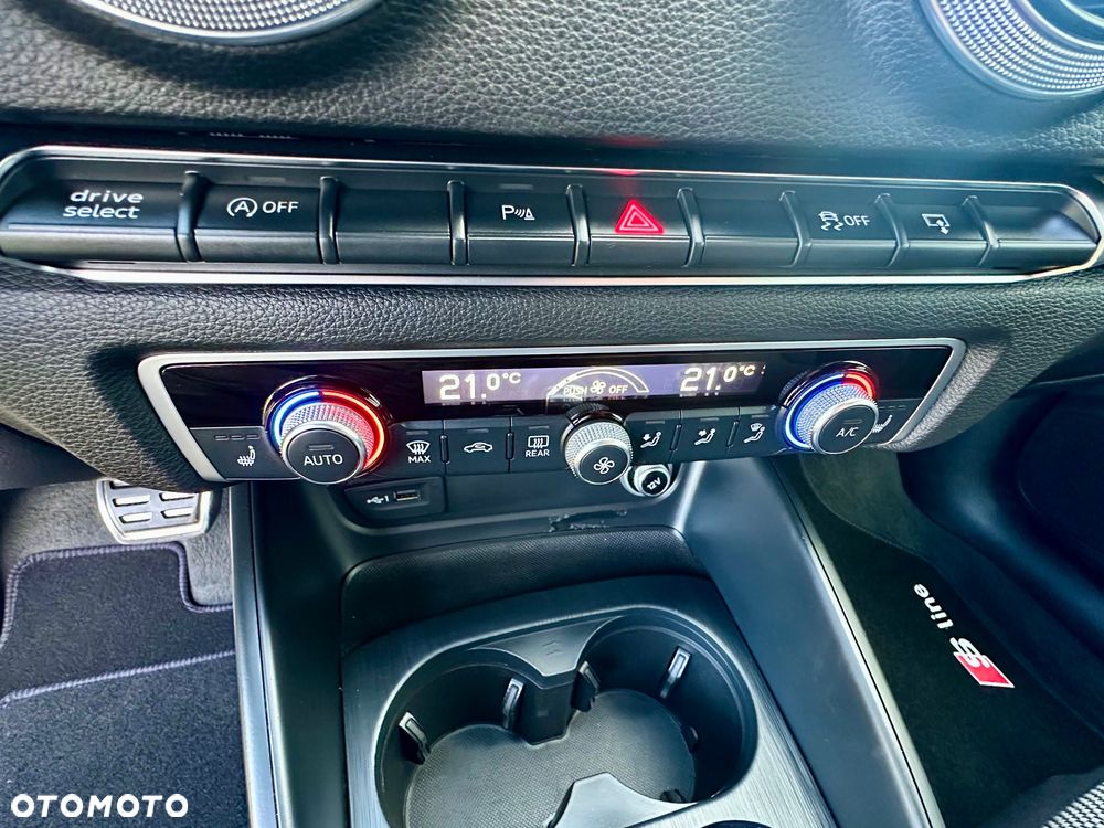 Audi A3 Sportback 2.0 TDI (clean diesel) S tronic S line Sportpaket - 10