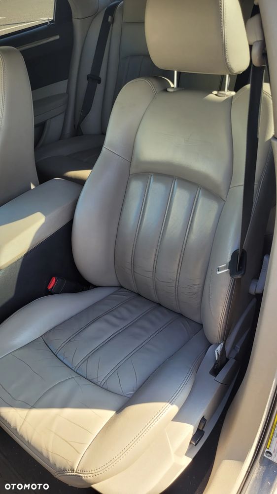 Chrysler 300C 3.5 V6 AWD - 15