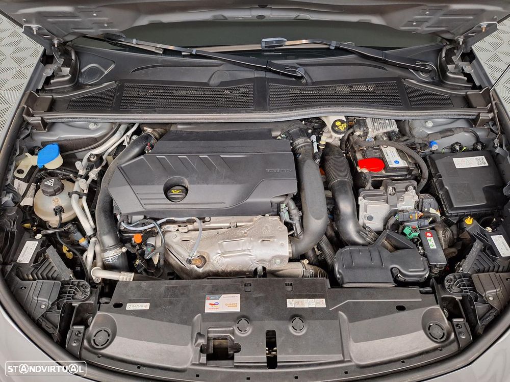 Peugeot 308 SW 1.6 Hybrid Allure e-EAT8 - 9