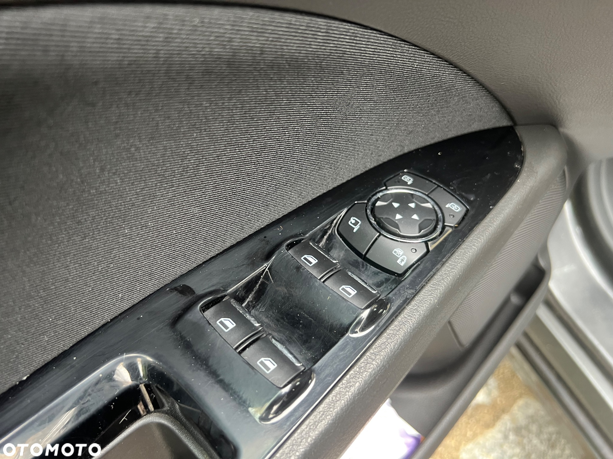Ford Mondeo 1.5 TDCi Ambiente - 27