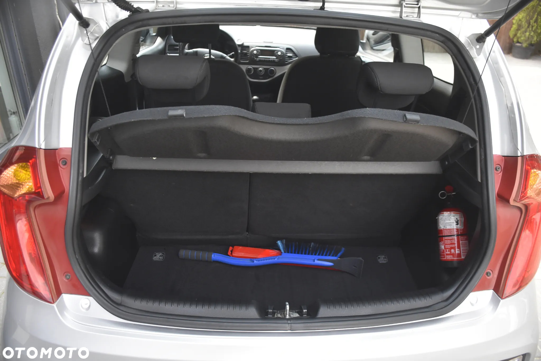 Kia Picanto 1.0 L - 11