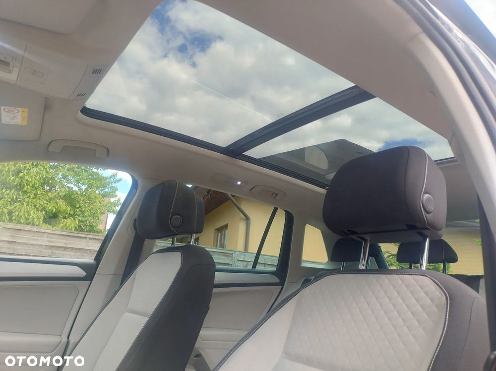 Volkswagen Tiguan 2.0 TDI SCR Trendline - 23