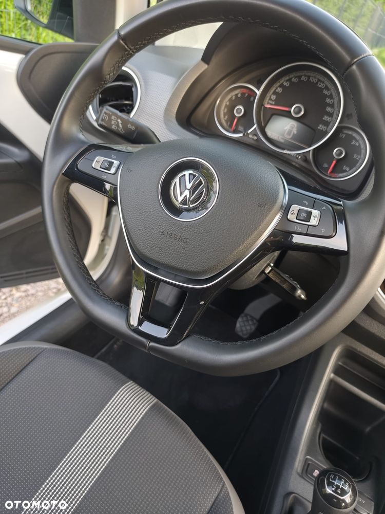 Volkswagen up! 1.0 TSI high - 8