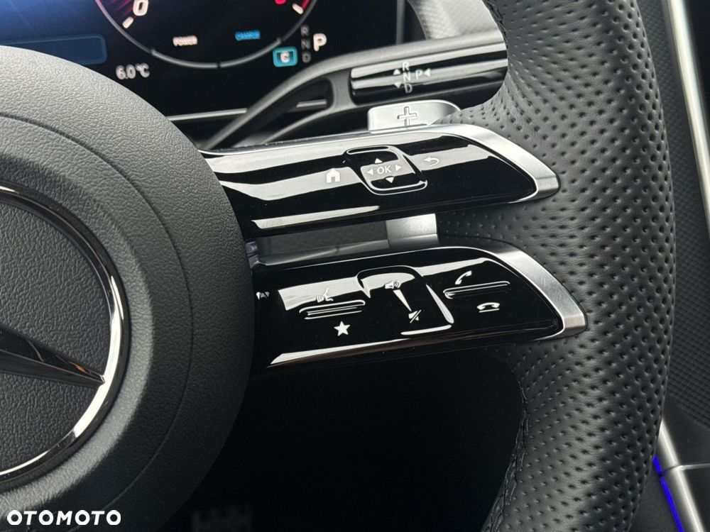 Mercedes-Benz GLC - 25