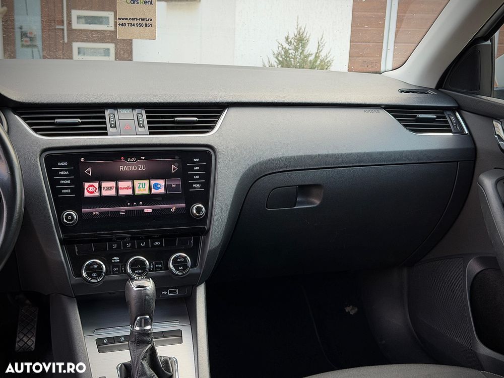 Skoda Octavia 1.6 TDI DSG Ambition - 19