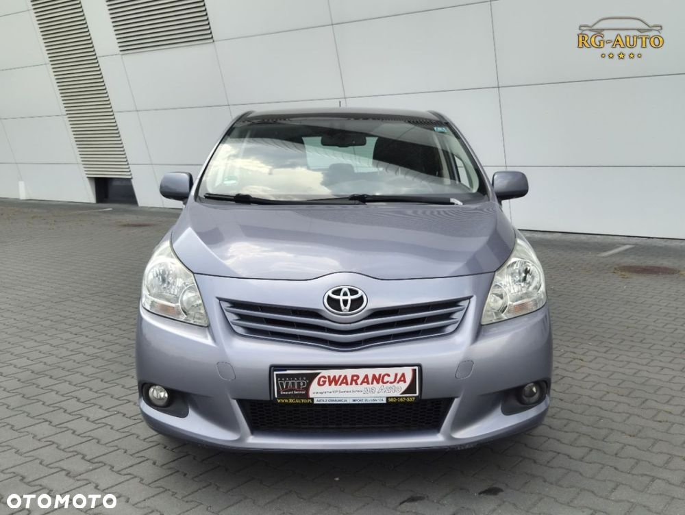 Toyota Verso - 15