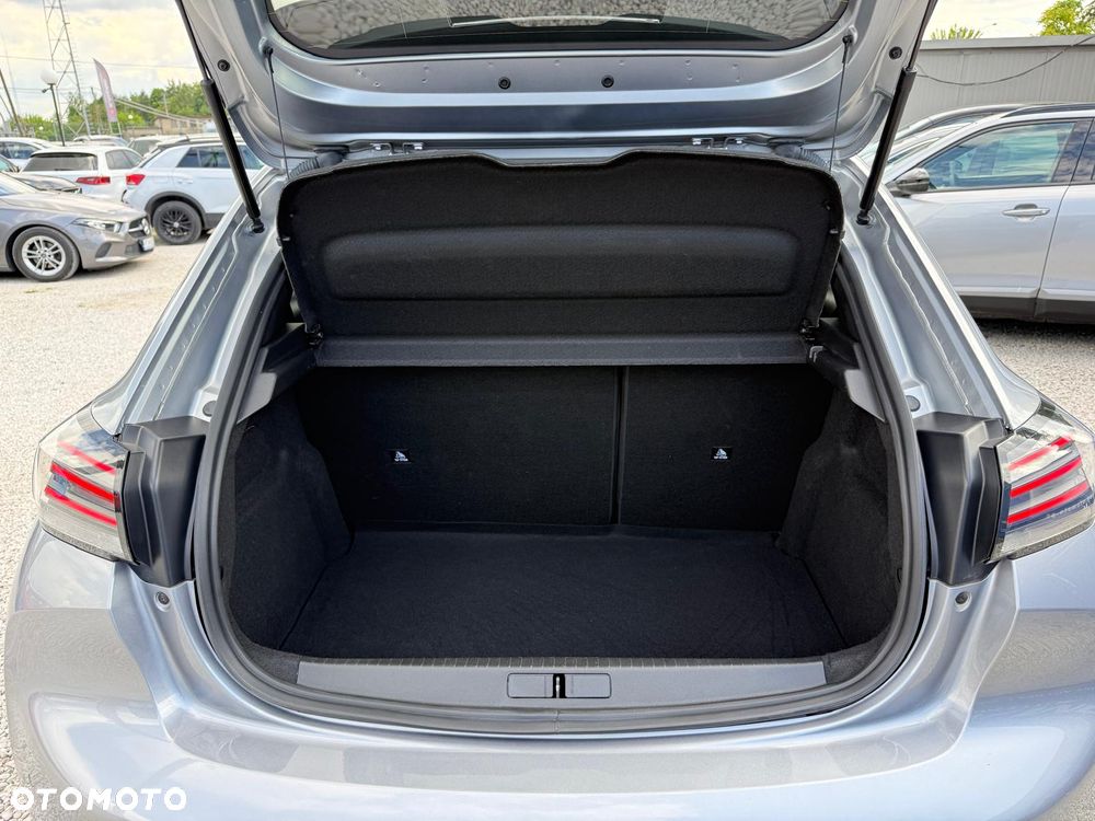 Peugeot 208 PureTech 100 Allure - 29