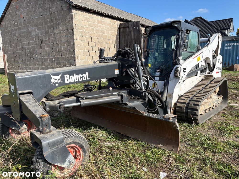 Bobcat T770 - 2