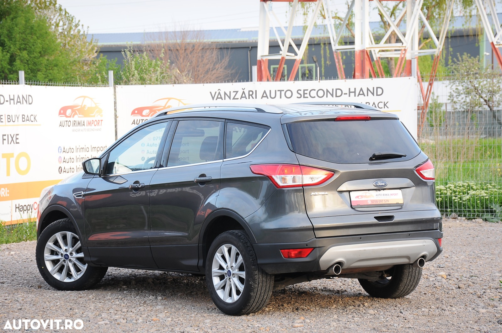 Ford Kuga 2.0 TDCi 4WD Powershift Titanium - 3