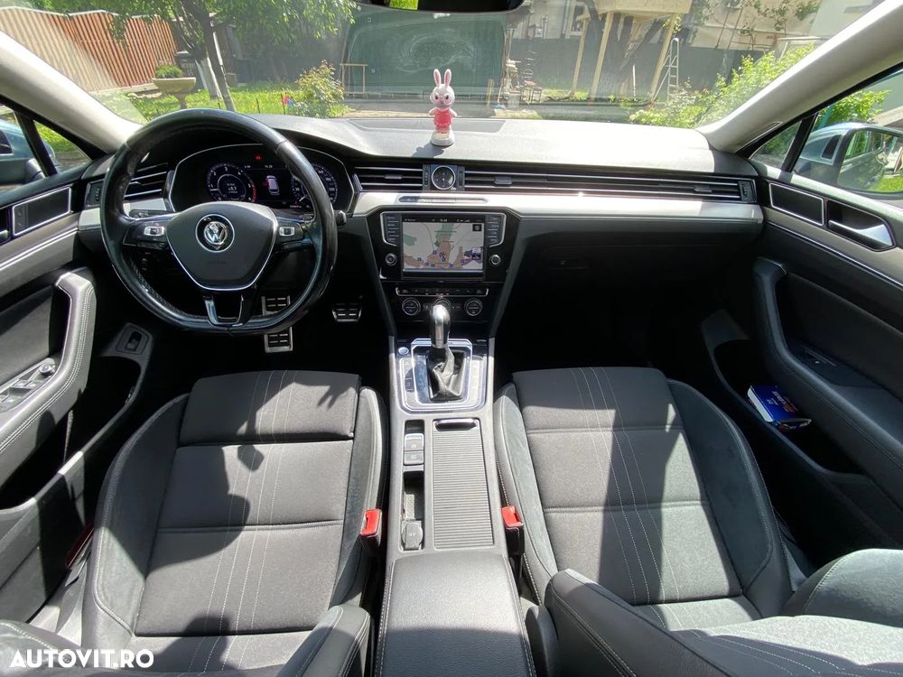 Volkswagen Passat Variant 2.0 TDI DSG 4Motion Highline - 14