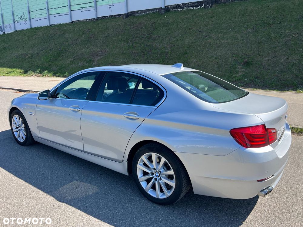 BMW Seria 5 - 10