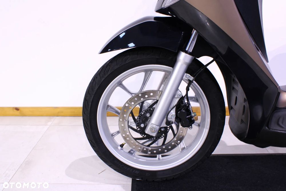 Piaggio Medley - 26