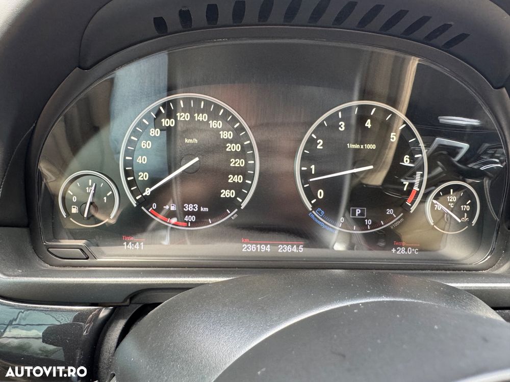 BMW Seria 5 535i xDrive AT - 9