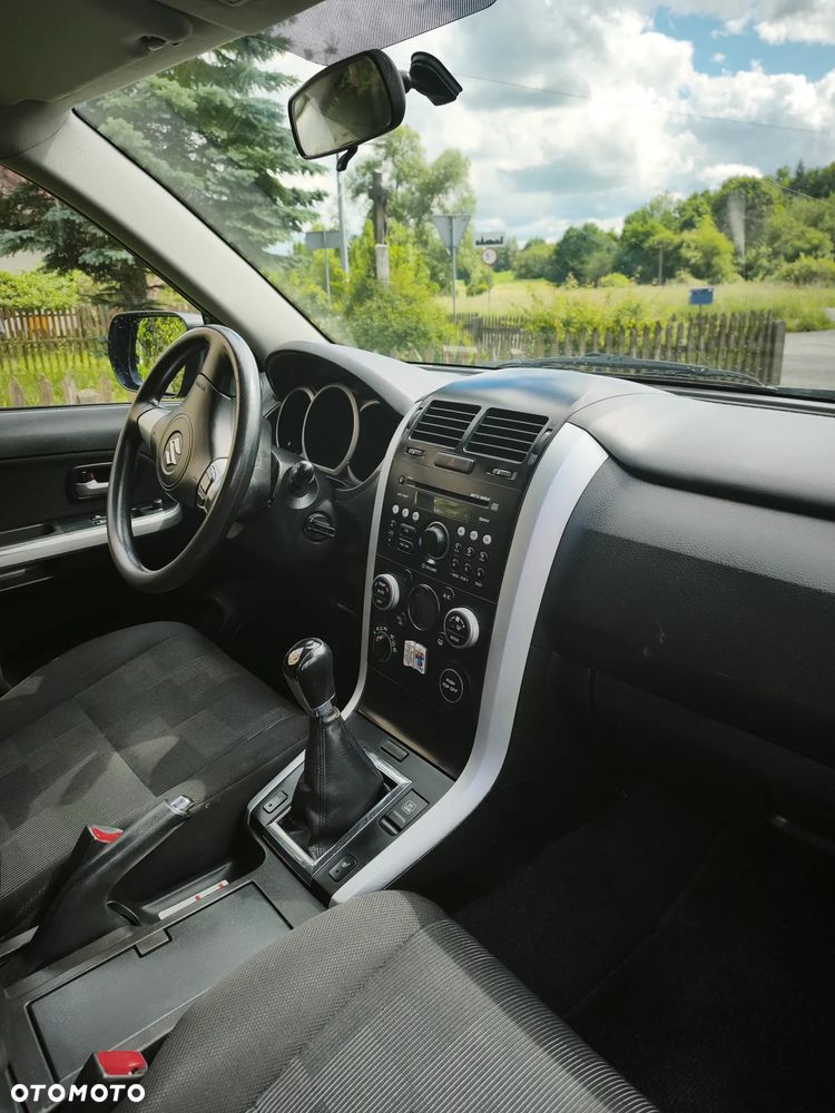 Suzuki Grand Vitara 1.9 DDiS Comfort - 23