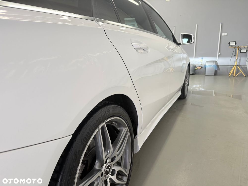 Mercedes-Benz CLA 200 d 7G-DCT AMG Line - 6