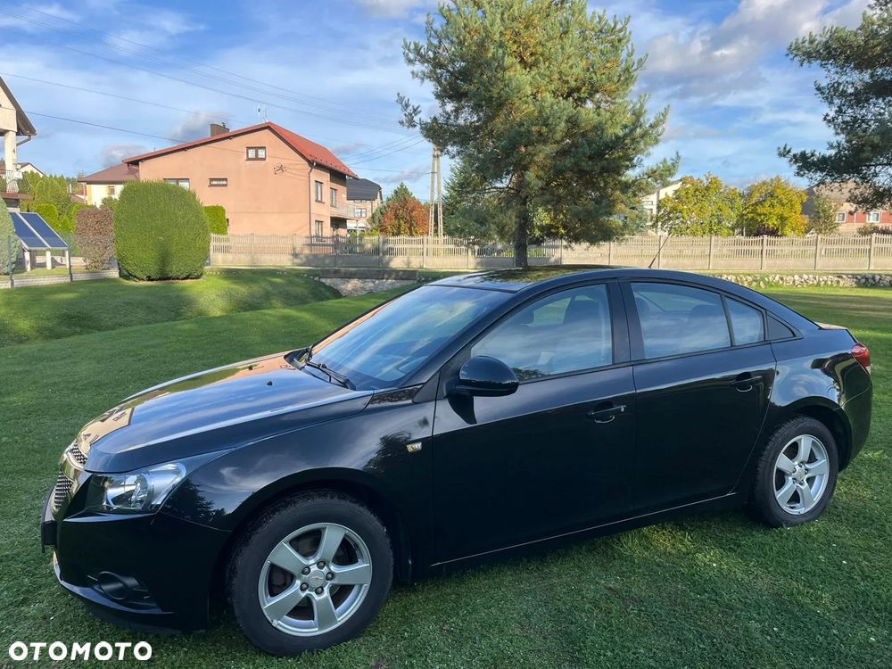 Chevrolet Cruze 1.6 LS - 14