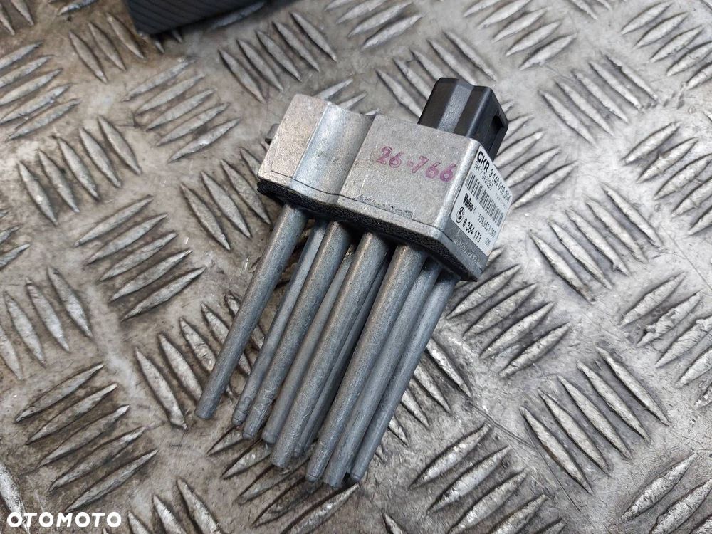 REZYSTOR DMUCHAWY NAWIEWU BMW E39 520i 8364173 - 3