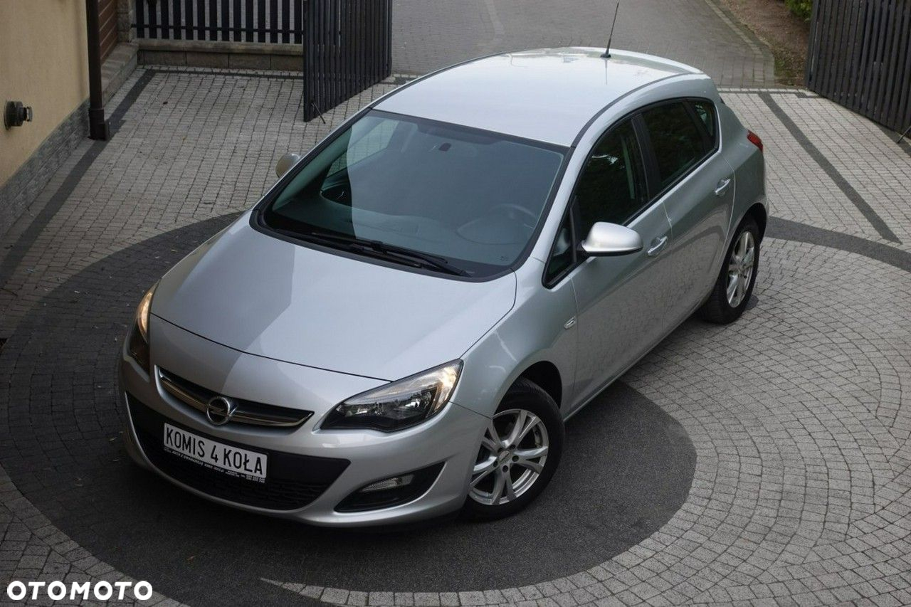 Opel Astra - 17