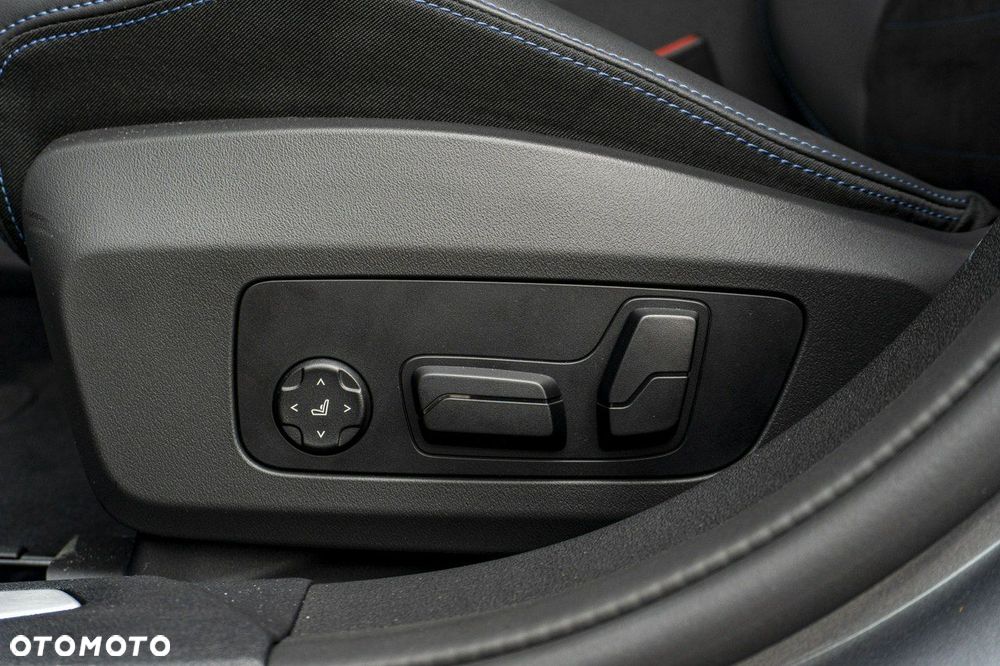 BMW Seria 1 - 12