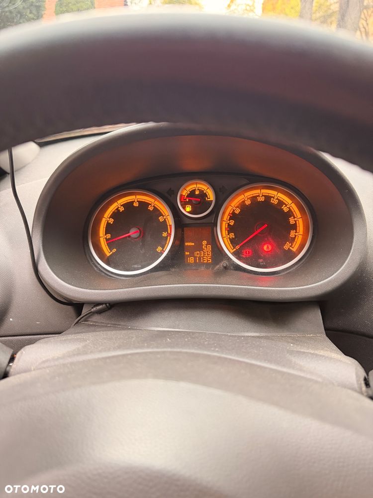 Opel Corsa - 9