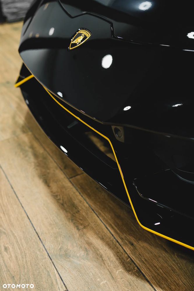Lamborghini Huracan - 19