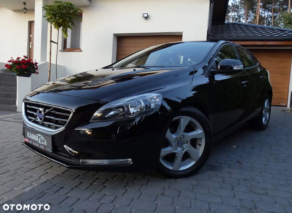 Volvo V40 D3 Drive-E Momentum - 29
