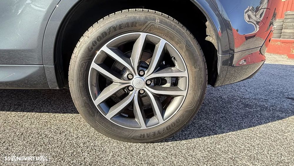 Land Rover Discovery Sport 1.5 I3 P270e AWD Dynamic SE - 13