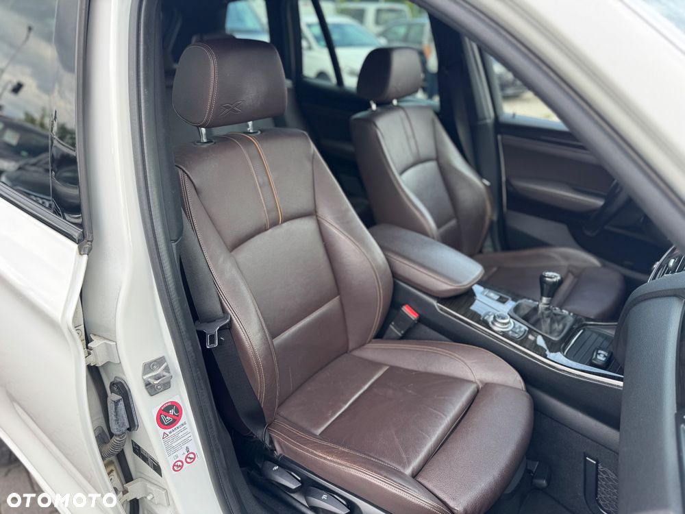 BMW X3 xDrive20d xLine - 23