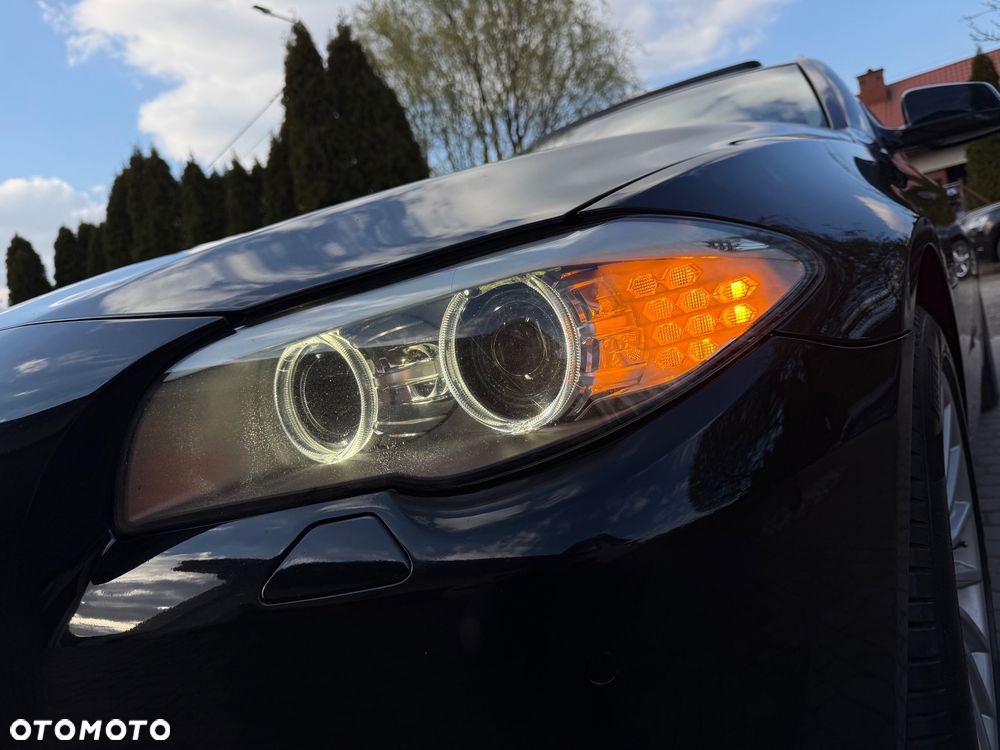 BMW Seria 5 520d - 31