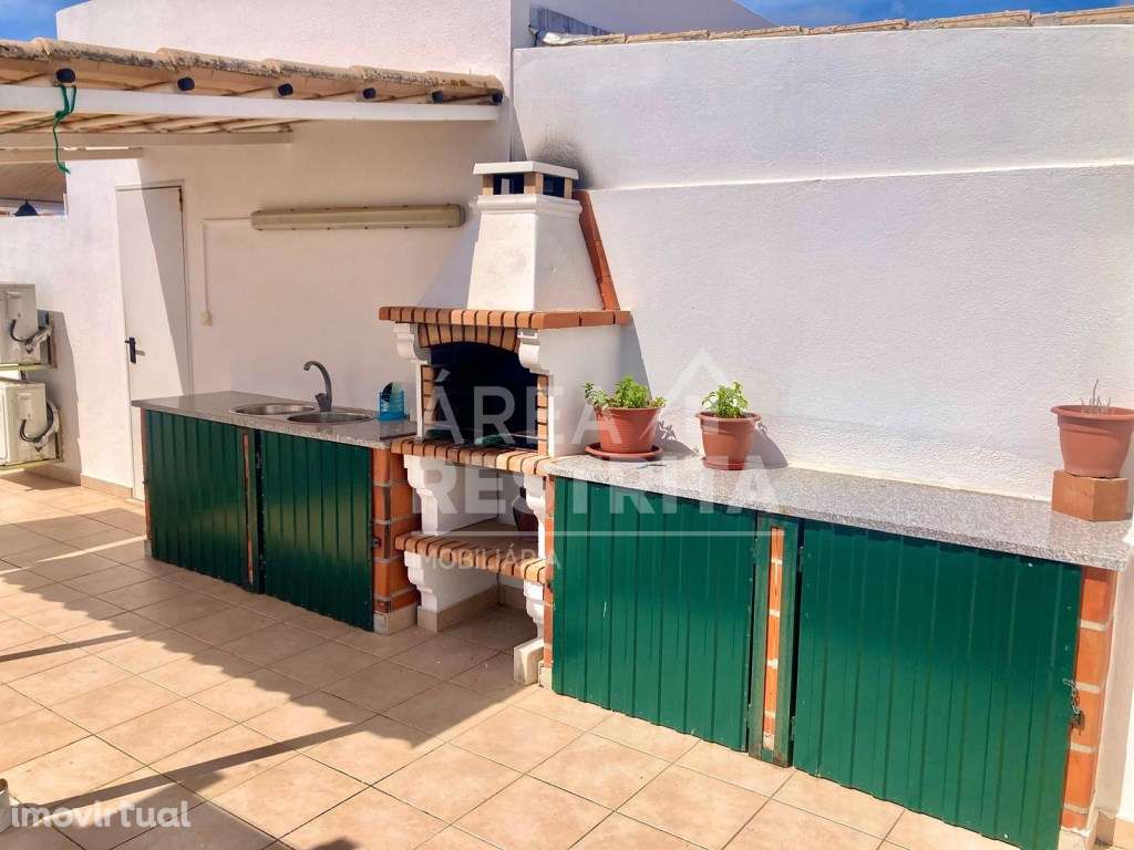 Apartamento T1 (91 m2) com terraço privativo - Garagem - Tavira - Grande imagem: 2/56